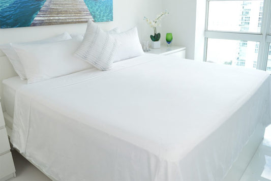 Deluxe Bed Sheet Set: Ultra-Soft, Deep Pocket, Hypoallergenic, 4 Pillowcases